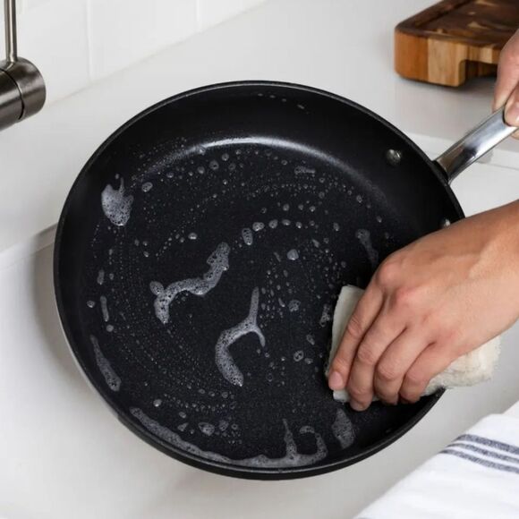 All-Clad HA1 Non-Stick 3-PC Fry Pan Set - Picture 6 of 14